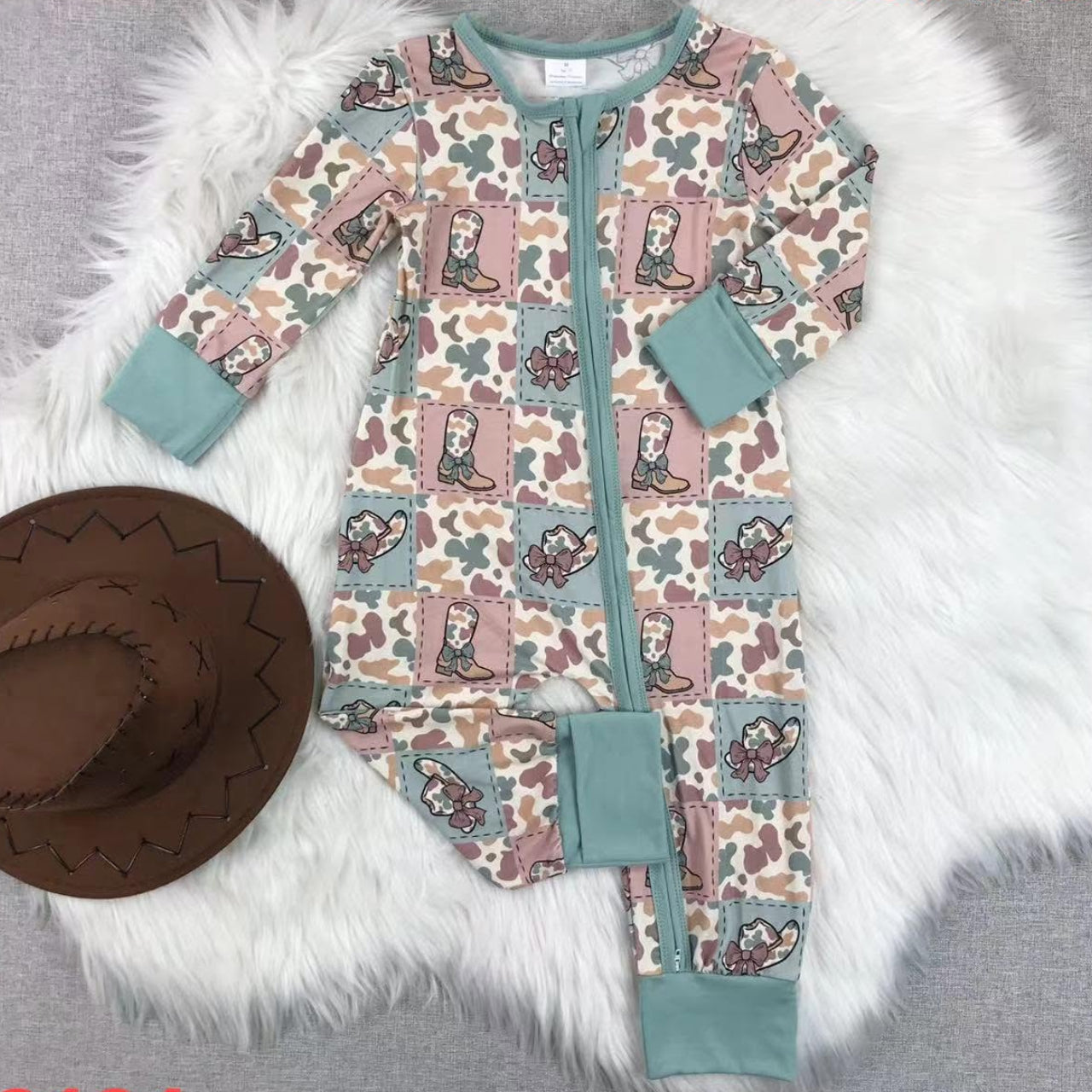 Blue and pink bamboo camo sleeper